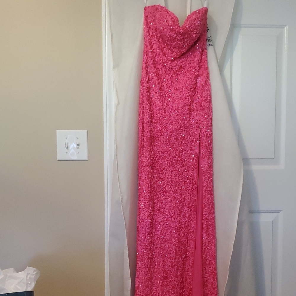 Sherri Hill Pink Sequin Dress